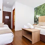 Hotel El Tajo & 3*