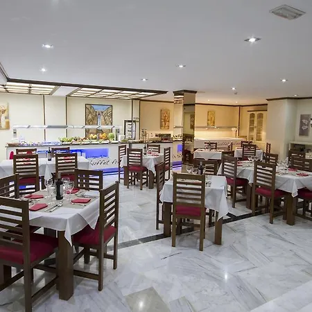 فندق El Tajo &